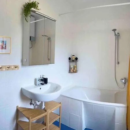 Apartment Welcome Split