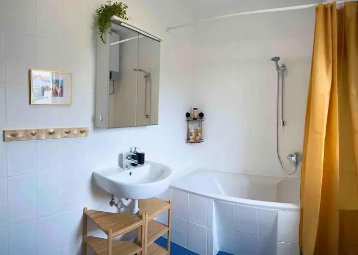 Apartment Welcome Split