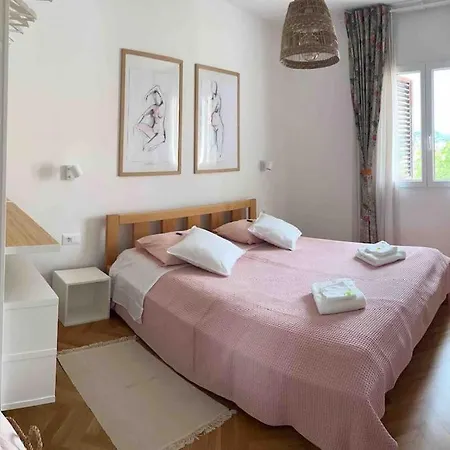 Apartament Welcome *